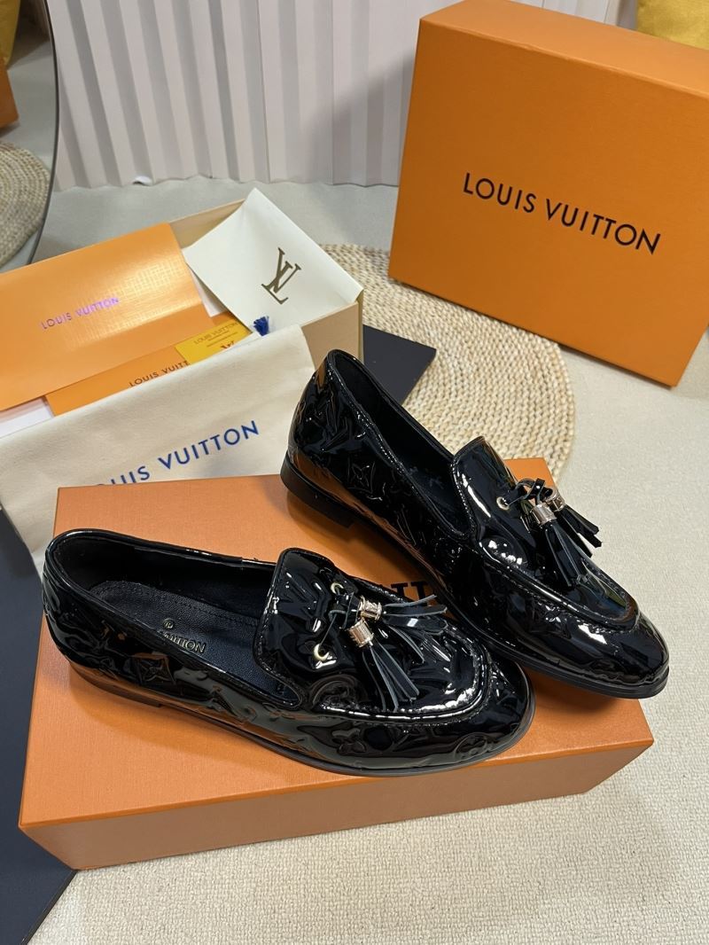 Louis Vuitton Low Shoes